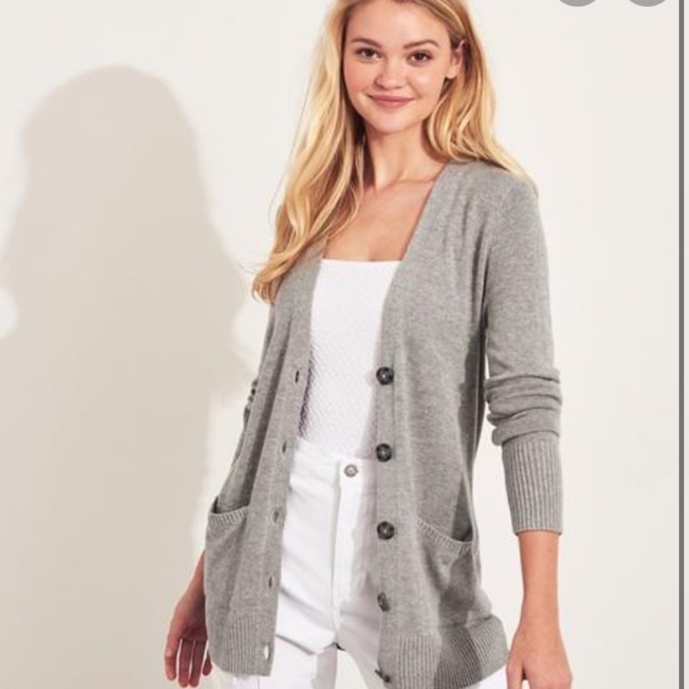 Hollister boyfriend cardigan
